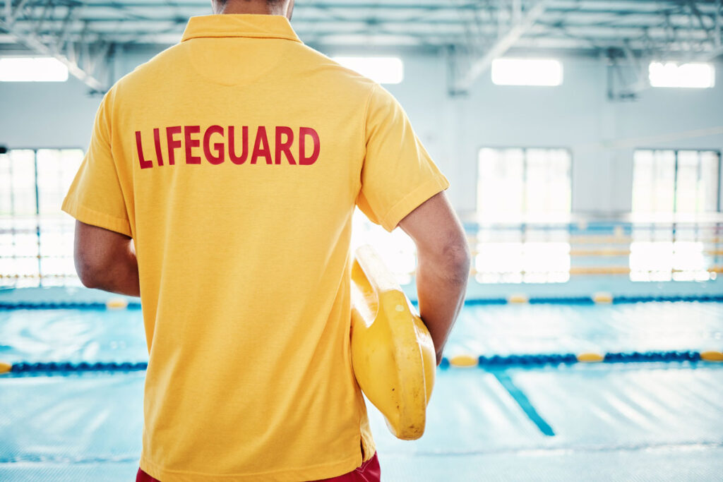 The Pool Supervisor Course – Where Lifesaving Meets Life Skill